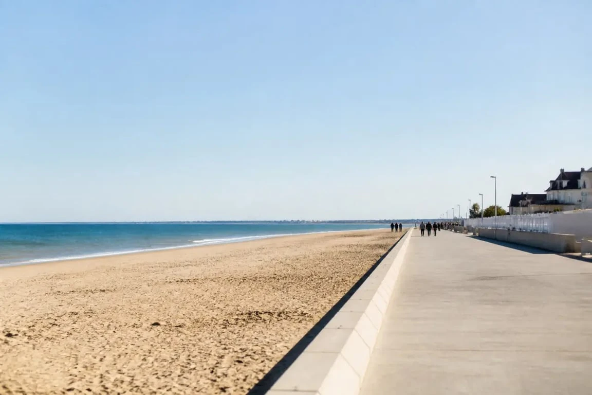 Vivre à Caen : la mer à proximité avec la plage d'Ouistreham